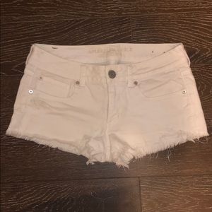 American eagle shorts white